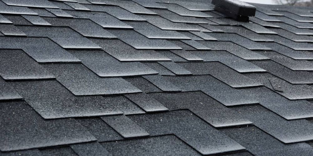 Single roofing material 