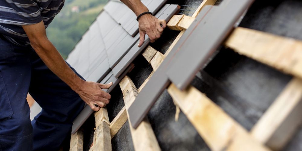 Tile Roofing Company in Chicago