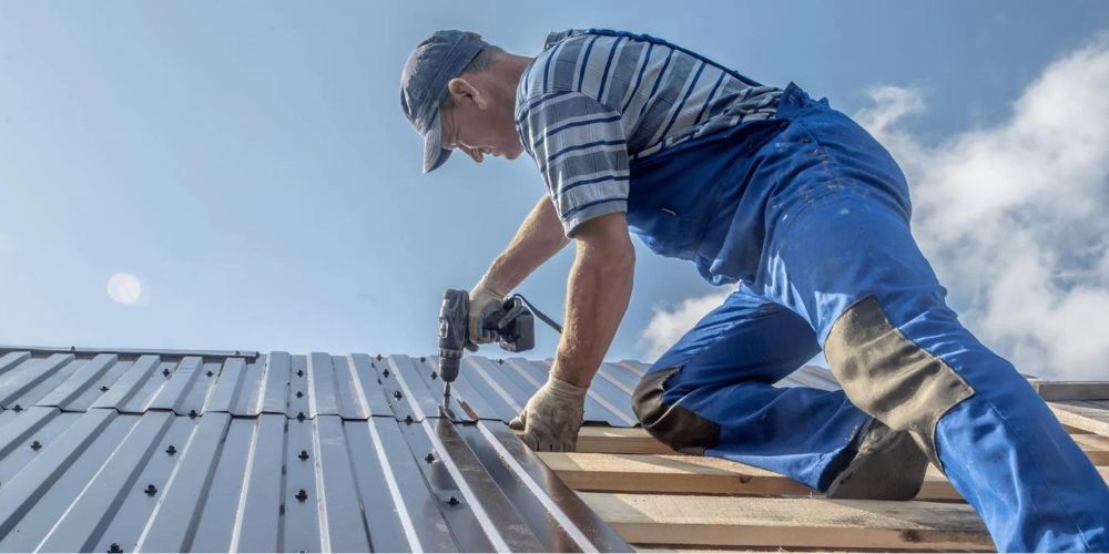 Do-metal-roofs-require-maintenance